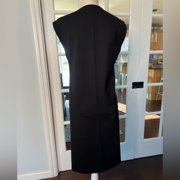 💧JOSEPH RIBKOFF long black quilted vest, size 4, NWOT - Picture 7 of 11